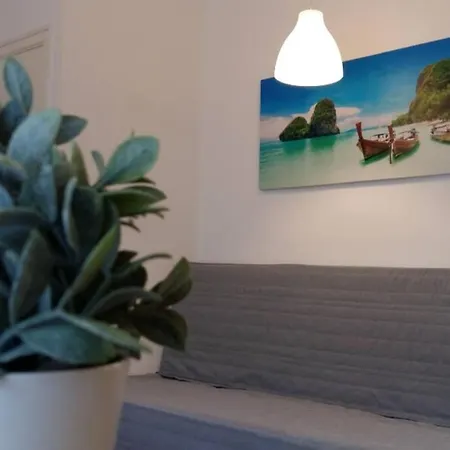Apartment Al Lado De La Playa Con Parking Y Jardin *