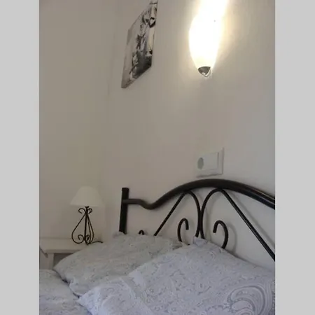 Al Lado De La Playa Con Parking Y Jardin Apartment